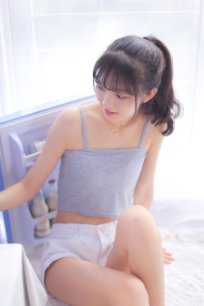 坐在他嘴上帮我添